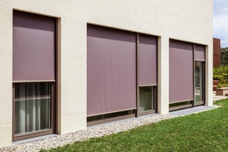 Comment bien choisir sa protection solaire &agrave; Granges-Aumontzey ?