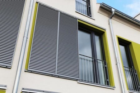 Les volets battants redonnent du cachet &agrave; votre fa&ccedil;ade