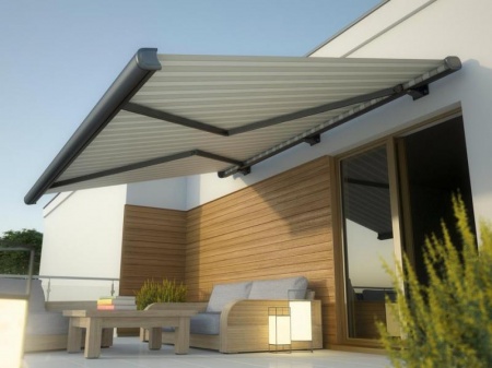 Les stores ext&eacute;rieurs, alli&eacute;s de votre protection solaire